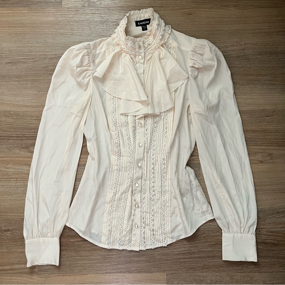 Vintage USA bebe Silk Cream Ruffle Lace Button-Front Blouse
